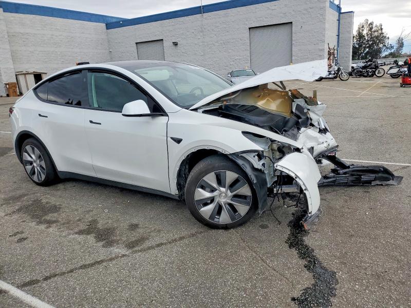 98241895 :رقم المزاد ، 7SAYGAEE5RF020481 vin ، 2024 Tesla Model Y مزاد بيع