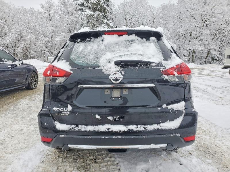 2017 Nissan Rogue მანქანა იყიდება აუქციონზე, vin: JN8AT2MV9HW283010, აუქციონის ნომერი: 72859945