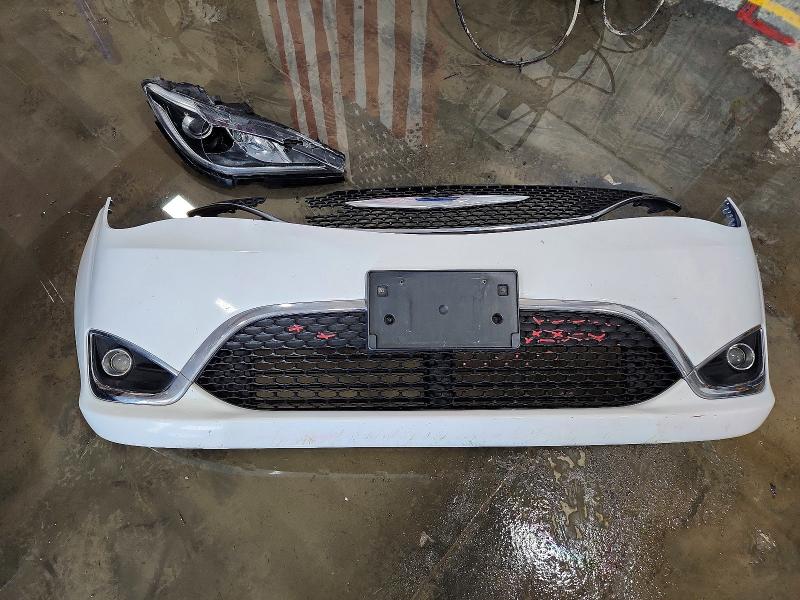 Продажа на аукционе авто 2017 Chrysler Pacifica, vin: 2C4RC1EG0HR788547, номер лота: 97120915