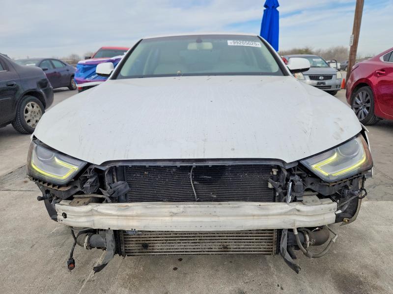 Продажа на аукционе авто 2015 Audi A4, vin: WAUAFAFL0FN018694, номер лота: 99205025