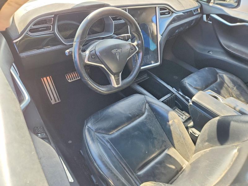 72696855 :رقم المزاد ، 5YJSA1S13FF100329 vin ، 2015 Tesla Model S 90 مزاد بيع