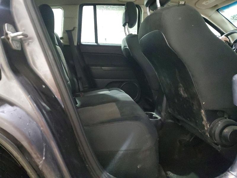 74006425 :رقم المزاد ، 1C4NJCBA2FD334123 vin ، 2015 Jeep Compass مزاد بيع