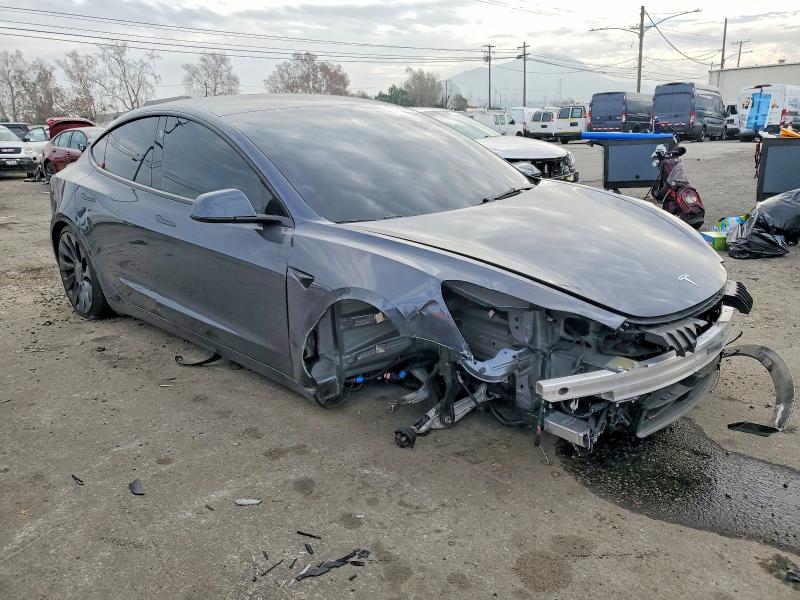 72493815 :رقم المزاد ، 5YJ3E1EC2PF637233 vin ، 2023 Tesla Model 3 مزاد بيع
