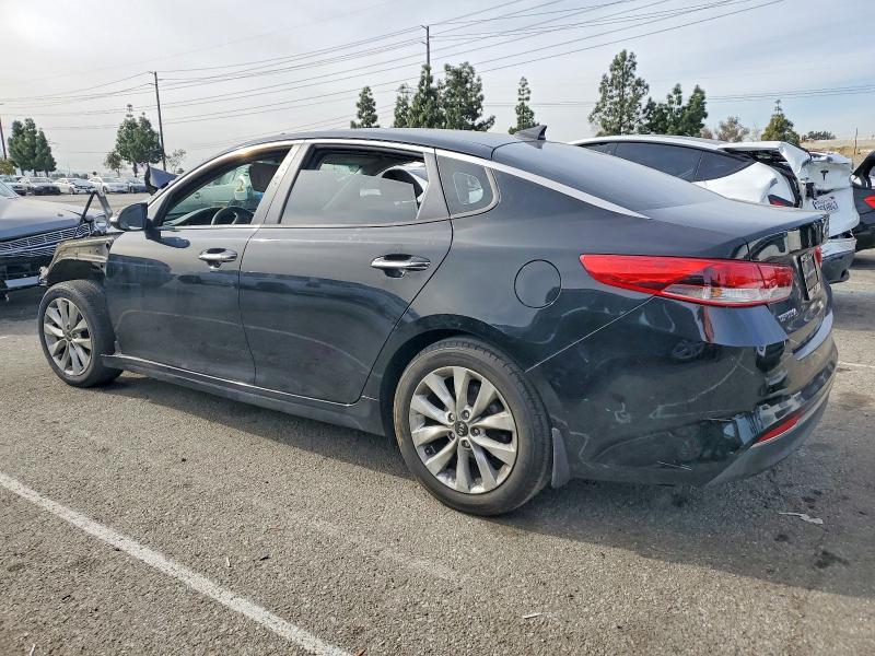 2018 Kia Optima მანქანა იყიდება აუქციონზე, vin: 5XXGT4L30JG258456, აუქციონის ნომერი: 75086235