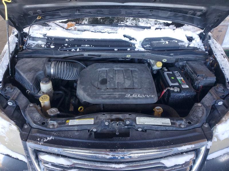 2011 Chrysler Town & Country მანქანა იყიდება აუქციონზე, vin: 2A4RR6DG1BR655519, აუქციონის ნომერი: 73200605