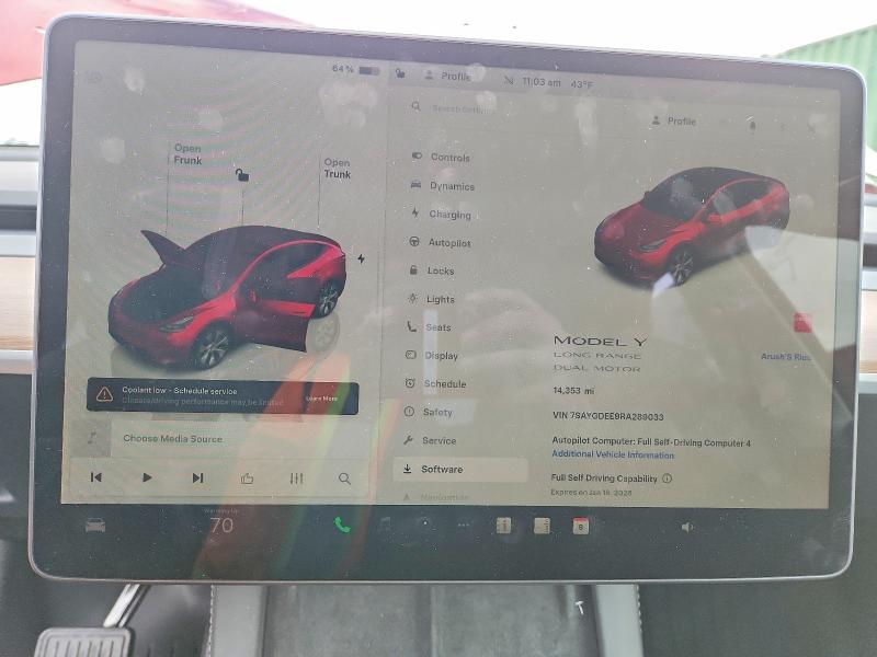 2024 Tesla Model Y მანქანა იყიდება აუქციონზე, vin: 7SAYGDEE9RA289033, აუქციონის ნომერი: 72416415