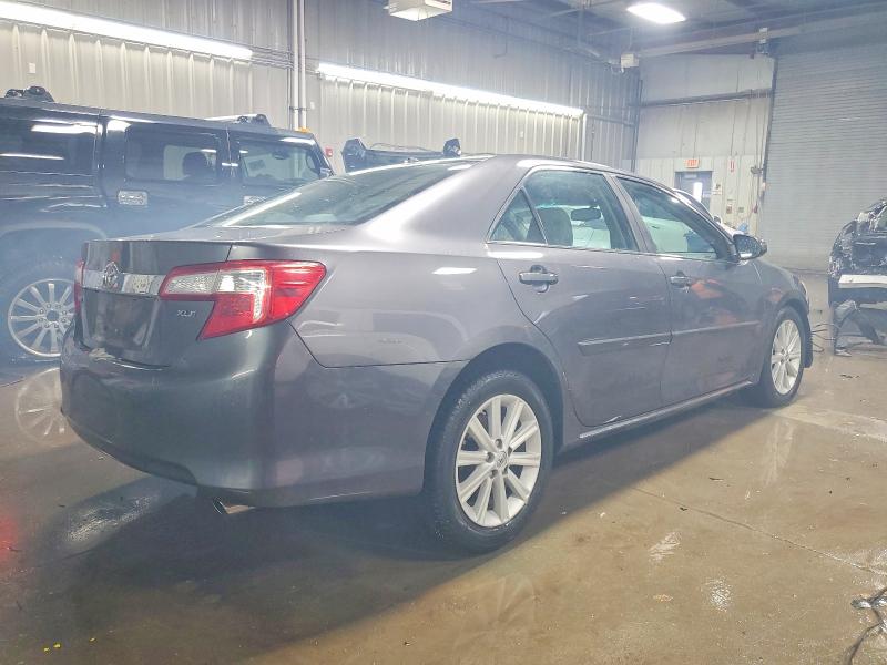 73525585 :رقم المزاد ، 4T1BF1FK4EU792297 vin ، 2014 Toyota Camry L مزاد بيع