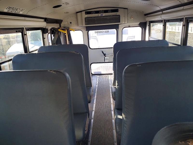 72465735 :رقم المزاد ، 1GB6G3AG0A1158549 vin ، 2010 Chev Express G3500 مزاد بيع