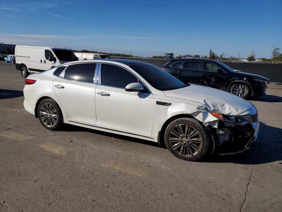 75401405 :رقم المزاد ، 5XXGV4L24HG147629 vin ، 2017 Kia Optima مزاد بيع
