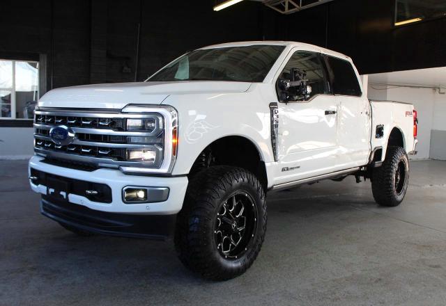 2024 Ford F350 Super მანქანა იყიდება აუქციონზე, vin: 1FT8W3BT6REF94393, აუქციონის ნომერი: 75403765