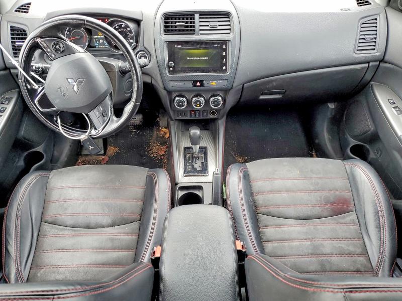 Продаж на аукціоні авто 2018 Mitsubishi Outlander Sport, vin: JA4AP3AW0JU001951, номер лоту: 98395125