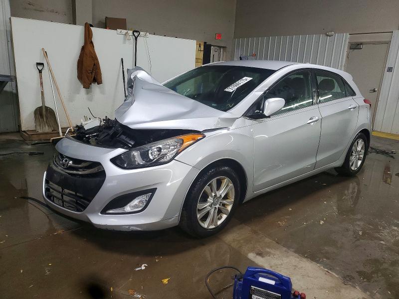 2013 Hyundai Elantra Gt მანქანა იყიდება აუქციონზე, vin: KMHD35LE9DU054257, აუქციონის ნომერი: 97860115