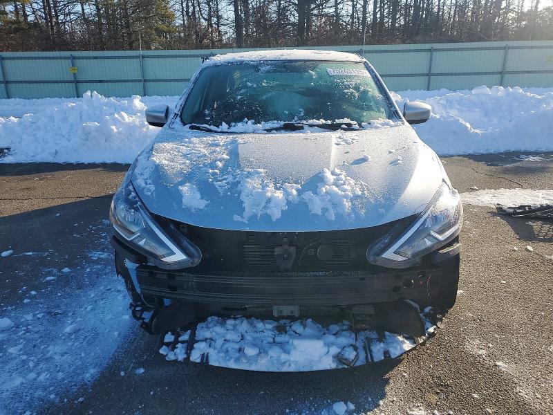 Продажа на аукционе авто 2019 Nissan Sentra, vin: 3N1AB7AP2KY235594, номер лота: 75243115
