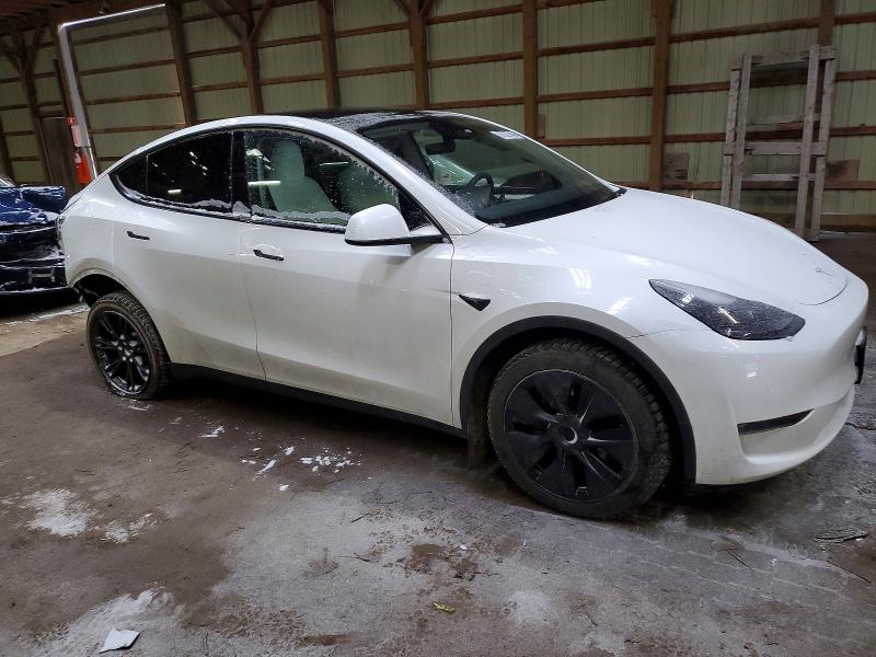 97527945 :رقم المزاد ، LRWYGDEE0RC670036 vin ، 2024 Tesla Model Y مزاد بيع