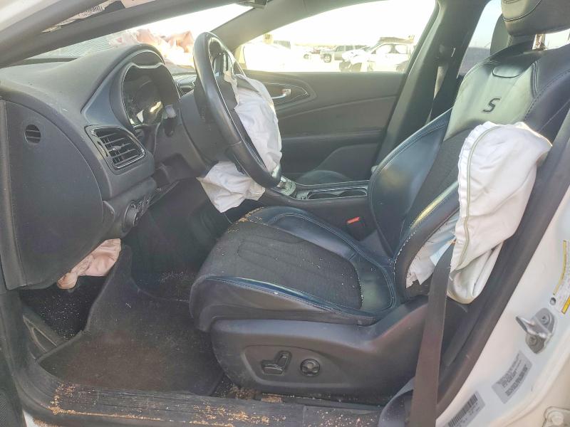 Aukcja sprzedaży 2015 Chrysler 200, vin: 1C3CCCBGXFN673054, numer aukcji: 75262365