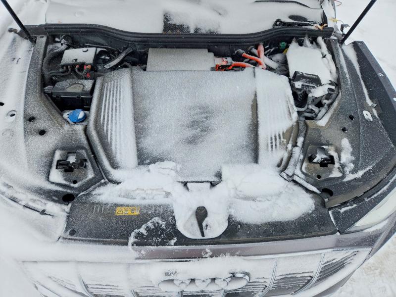Продаж на аукціоні авто 2019 Audi E-tron, vin: WA1VAAGE0KB008742, номер лоту: 99423245