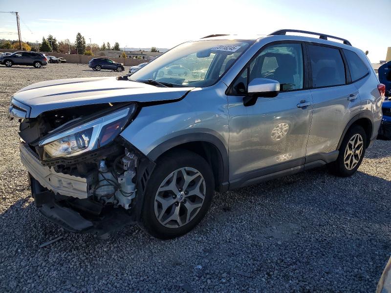 Продаж на аукціоні авто 2020 Subaru Forester, vin: JF2SKAJC3LH412051, номер лоту: 73118245