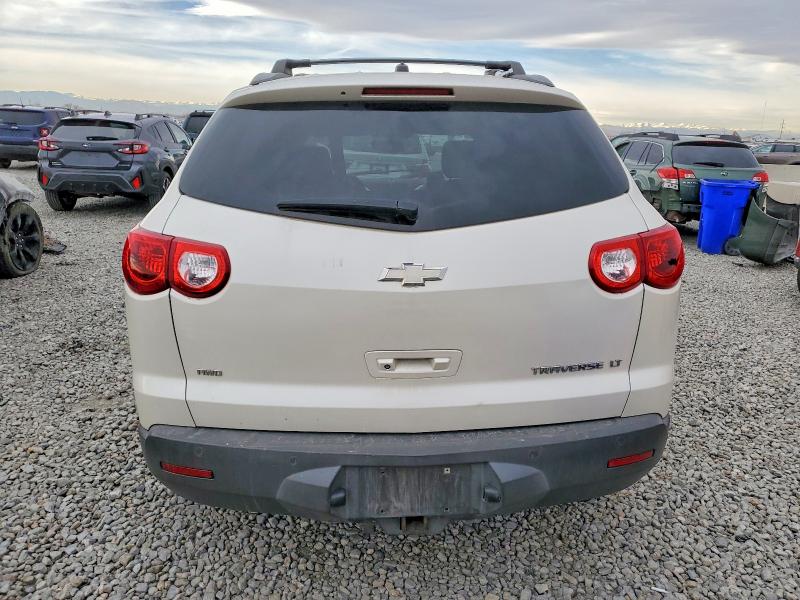 2011 Chev Traverse მანქანა იყიდება აუქციონზე, vin: 1GNKVJED0BJ389979, აუქციონის ნომერი: 72142855