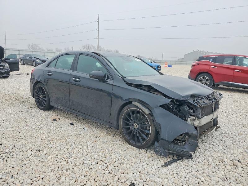 Продажа на аукционе авто 2019 Mercedes-benz A, vin: WDD3G4EB1KW011573, номер лота: 74129445