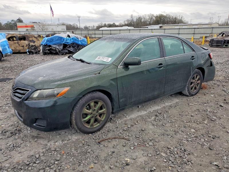 2010 Toyota Camry მანქანა იყიდება აუქციონზე, vin: 4T1BF3EK2AU552320, აუქციონის ნომერი: 99789115