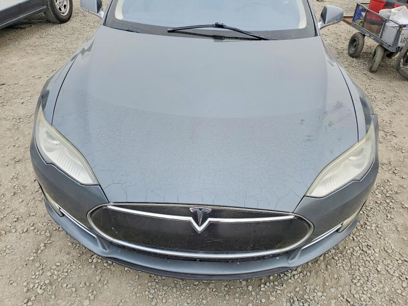 Продажа на аукционе авто 2013 Tesla Model S, vin: 5YJSA1DP6DFP07422, номер лота: 74747115