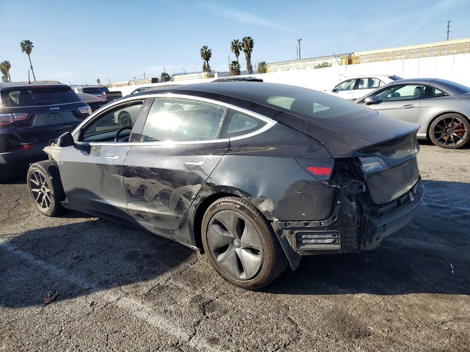Продаж на аукціоні авто 2018 Tesla Model 3, vin: 5YJ3E1EB3JF070660, номер лоту: 75500105