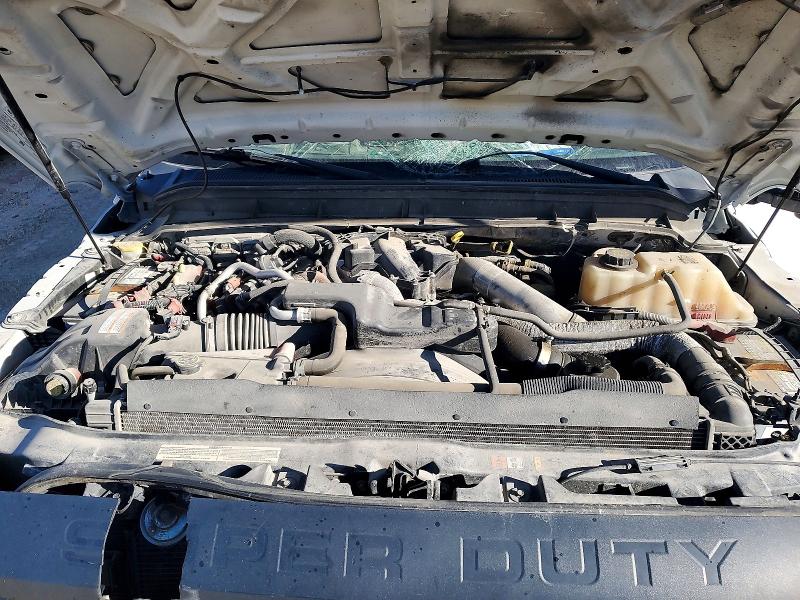 2015 Ford F550 Super მანქანა იყიდება აუქციონზე, vin: 1FDUF5HT1FED56251, აუქციონის ნომერი: 97996205