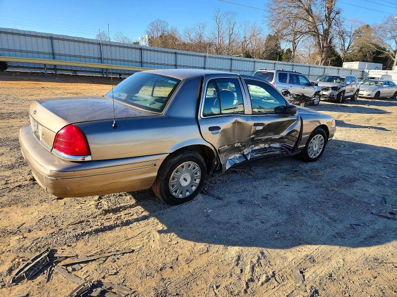 98990155 :رقم المزاد ، 2FAFP73W45X114354 vin ، 2005 Ford Crown Victoria مزاد بيع