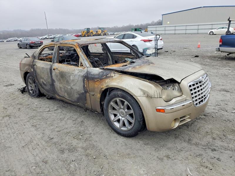 2006 Chrysler 300c მანქანა იყიდება აუქციონზე, vin: 2C3KA63H36H409144, აუქციონის ნომერი: 72216645