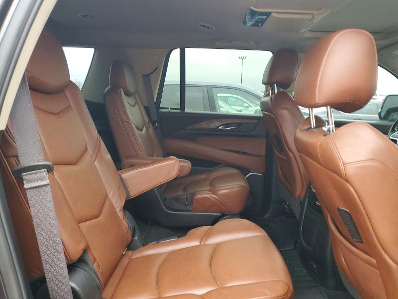 98267615 :رقم المزاد ، 1GYS4CKJ5GR392591 vin ، 2016 Cadillac Escalade مزاد بيع