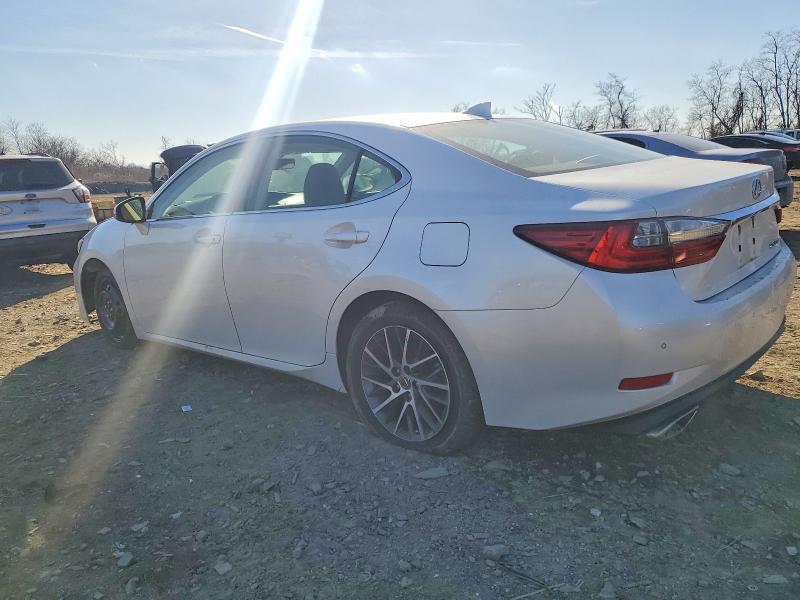 2018 Lexus Es მანქანა იყიდება აუქციონზე, vin: 58ABK1GG6JU102039, აუქციონის ნომერი: 73877155