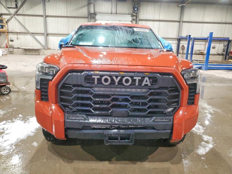Продажа на аукционе авто 2024 Toyota Tundra Crewmax Limit, vin: 5TFPC5DB9RX084614, номер лота: 72909605