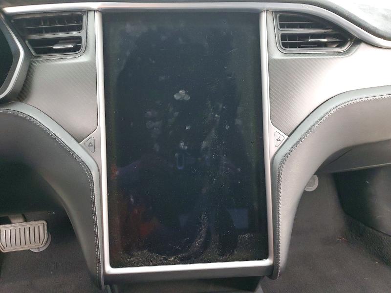 Продажа на аукционе авто 2018 Tesla Model S, vin: 5YJSA1E29JF275469, номер лота: 98885875