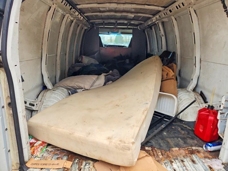 99654165 :رقم المزاد ، 1GCHG39U951239781 vin ، 2005 Chevrolet Express G3500 مزاد بيع