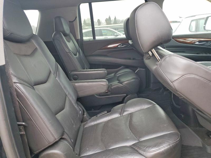 99700755 :رقم المزاد ، 1GYS4GKJ4LR286876 vin ، 2020 Cadillac Escalade مزاد بيع