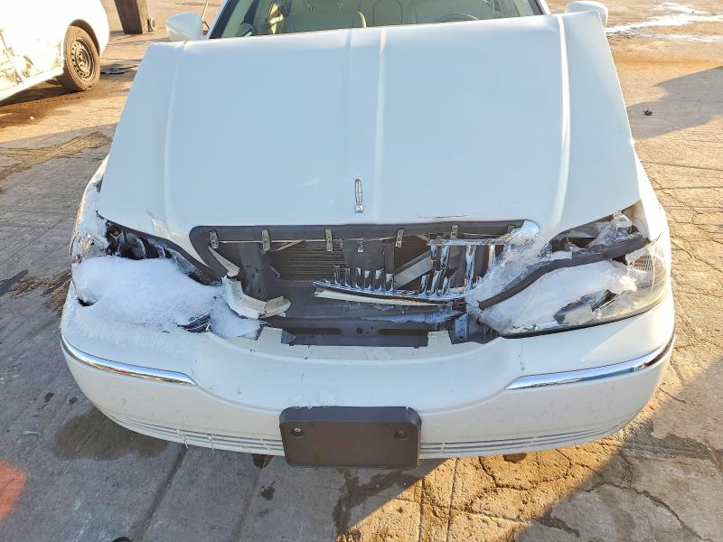 Auction sale of the 2006 Lincoln Town Car, vin: 1LNHM81WX6Y623611, lot number: 75178155