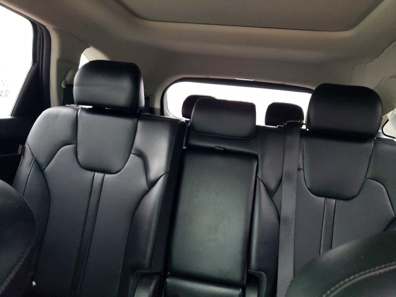 Продажа на аукционе авто 2024 Kia Sorento, vin: 5XYRLDJC2RG284379, номер лота: 97745015