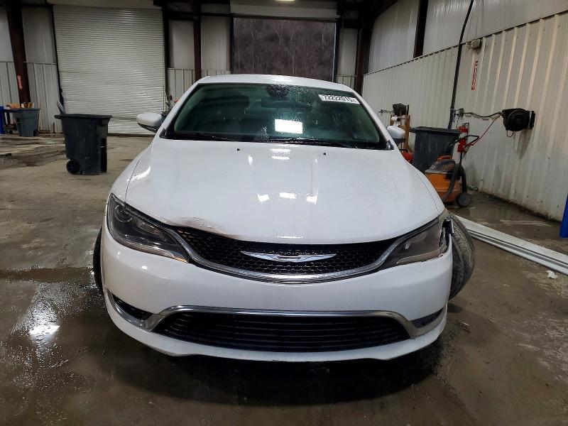 Продажа на аукционе авто 2015 Chrysler 200, vin: 1C3CCCABXFN576667, номер лота: 72222015