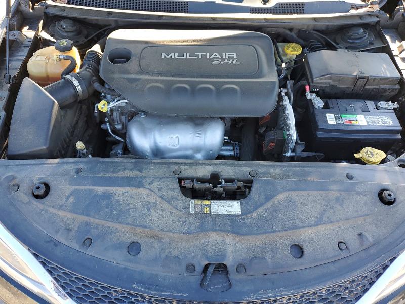 Продажа на аукционе авто 2015 Chrysler 200, vin: 1C3CCCCB8FN564983, номер лота: 72479925