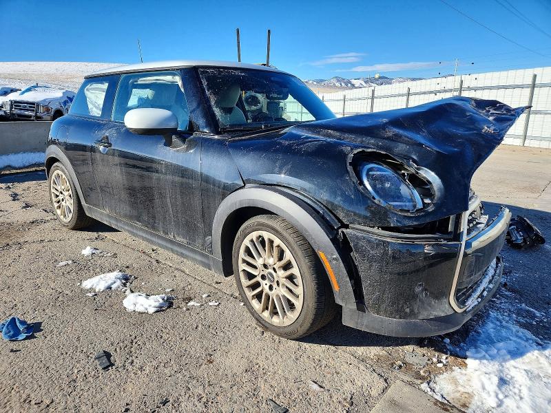 Продажа на аукционе авто 2025 Mini Cooper, vin: WMW23GD04S2W12287, номер лота: 72293705