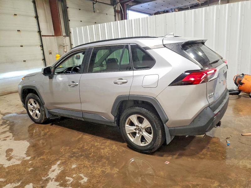 2021 Toyota Rav4 მანქანა იყიდება აუქციონზე, vin: 2T3P1RFV4MC165734, აუქციონის ნომერი: 98636515