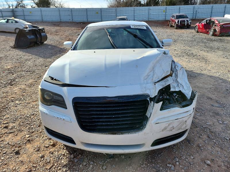 Продажа на аукционе авто 2014 Chrysler 300, vin: 2C3CCAAG8EH377981, номер лота: 77744765