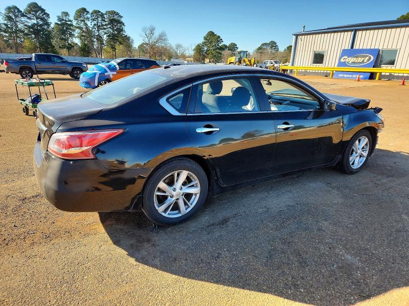 2013 Nissan Altima მანქანა იყიდება აუქციონზე, vin: 1N4AL3AP2DN425744, აუქციონის ნომერი: 72705405
