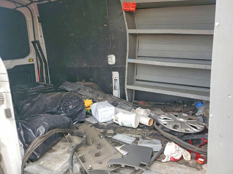 74225735 :رقم المزاد ، 1FTBR1C86LKB52072 vin ، 2020 Ford Transit مزاد بيع