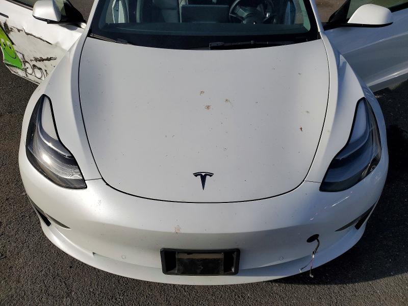 Продажа на аукционе авто 2022 Tesla Model 3, vin: 5YJ3E1EAXNF326953, номер лота: 99828725