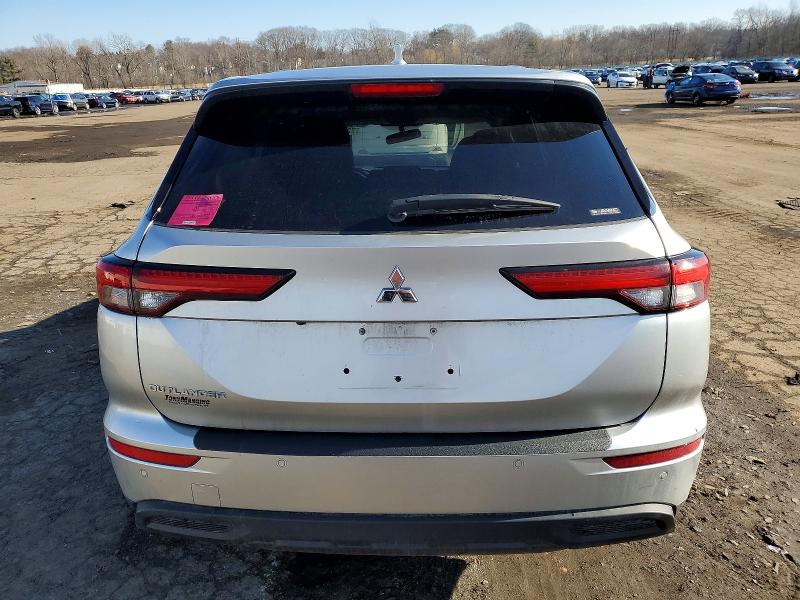 Продаж на аукціоні авто 2022 Mitsubishi Outlander, vin: JA4J4TA89NZ012840, номер лоту: 72606125