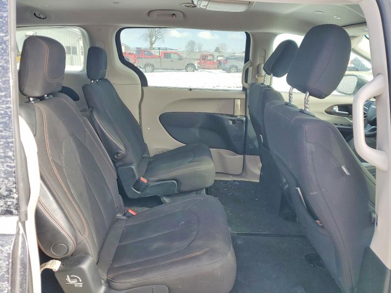 Продаж на аукціоні авто 2018 Chrysler Pacifica, vin: 2C4RC1FG3JR126028, номер лоту: 75036195