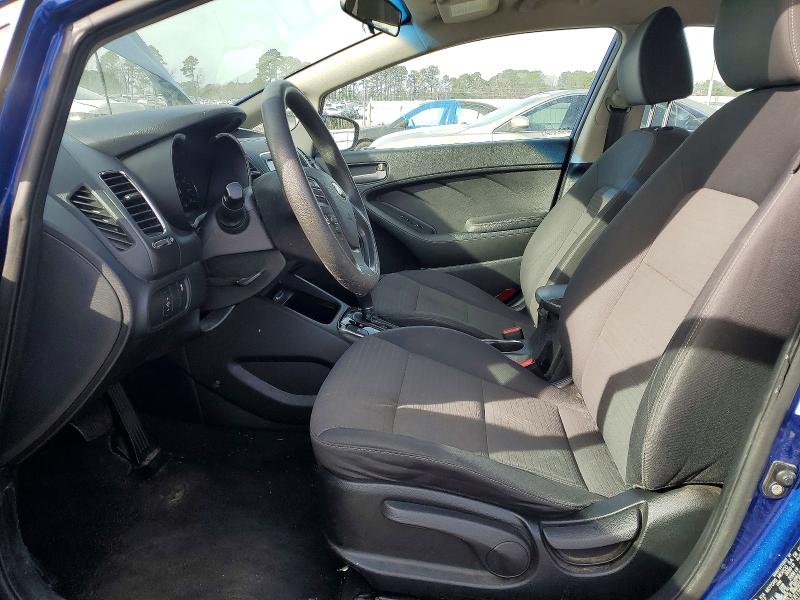 99210835 :رقم المزاد ، 3KPFL4A71JE174897 vin ، 2018 Kia Forte مزاد بيع