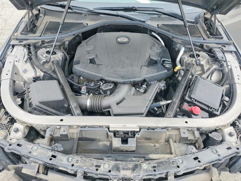 73868395 :رقم المزاد ، 1G6KD5RSXHU126954 vin ، 2017 Cadillac Ct6 مزاد بيع