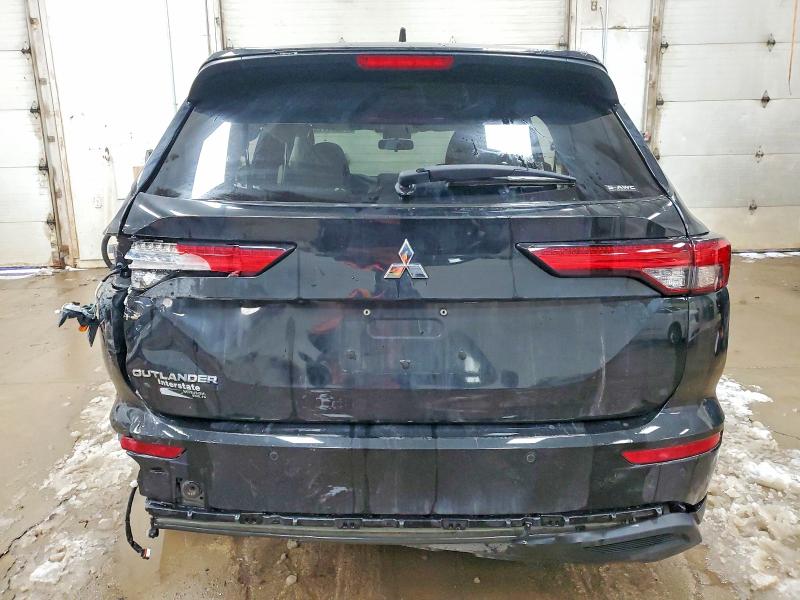 74841115 :رقم المزاد ، JA4J4TA89NZ082872 vin ، 2022 Mitsubishi Outlander مزاد بيع